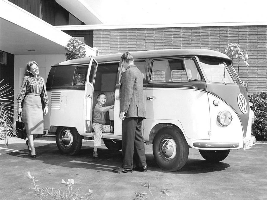  Volkswagen T1 Kombi 1950 года  (фото 2 из 27)